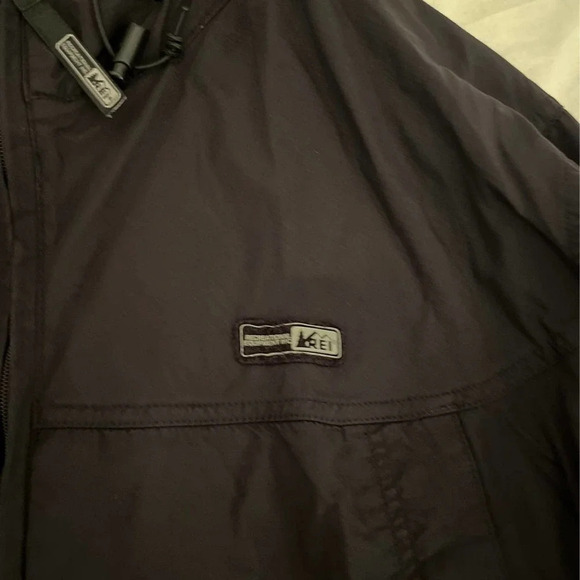 REI black windbreaker jacket unisex XL - Picture 2 of 5